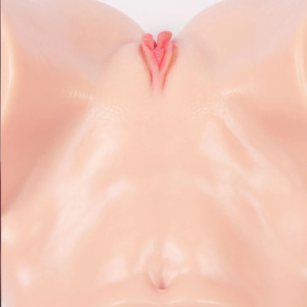 Adel Onahole Masturbator gemodelleerd naar een echt model